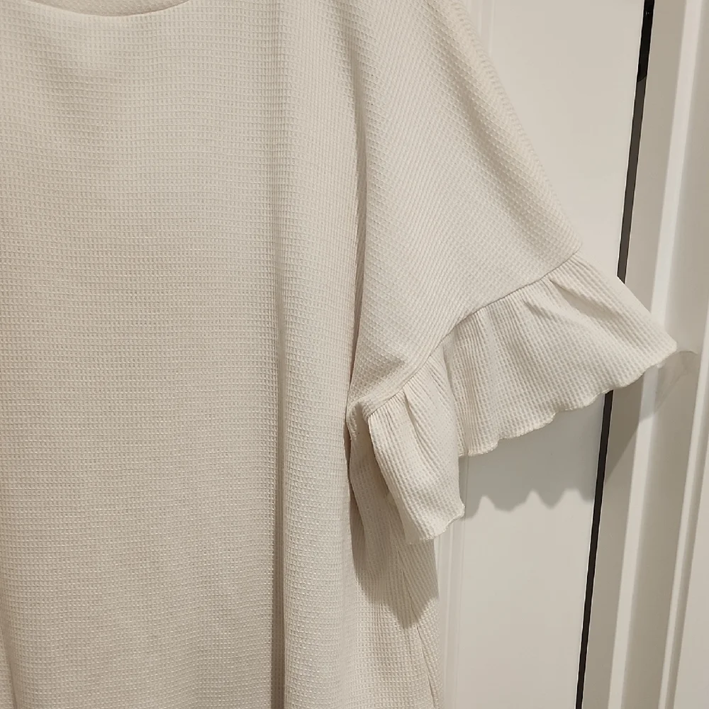 Bloomchic Waffle Knit Ruffled Sleeve Top - Cream 1x - Picture 6 of 6